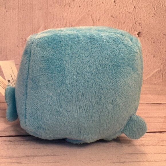 Baby Shark's Big Show Hank Song Cube Blue Plush NWT (SKU: 177TO) - Picture 2 of 11